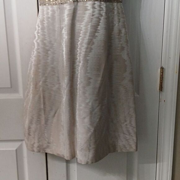 Kay Unger New York crochet sequin overlay mini classy dress Sz 6 - Picture 2 of 9